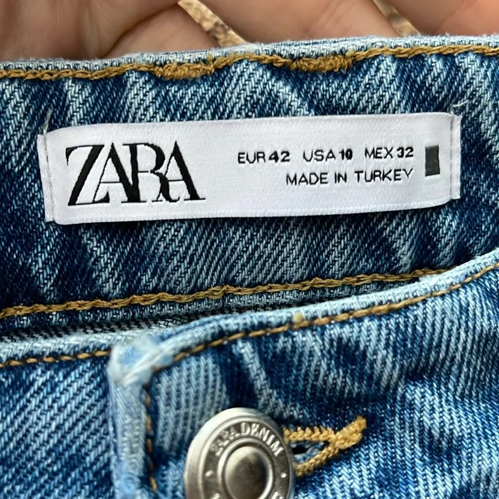 ZARA FRF High Waisted Jeans - Picture 6 of 7
